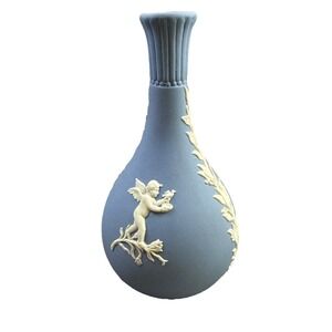 Wedgwood Jasperware Blue Bud Vase VTG Cupid Seasons  5" Higher Figure Placement
